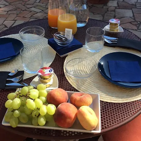 Bed & Breakfast Donna Santa *